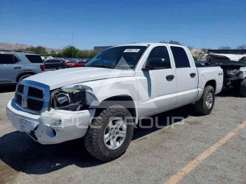 2006 Dodge DAKOTA photo