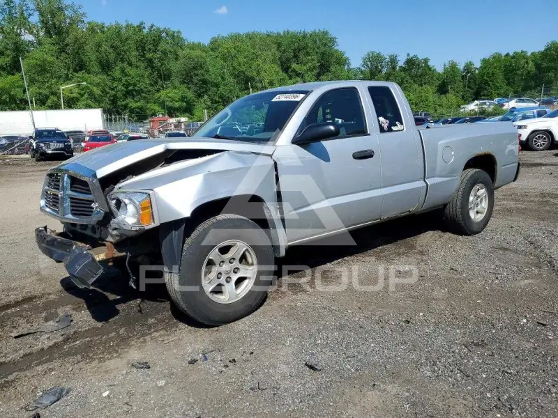 2006 Dodge DAKOTA photo