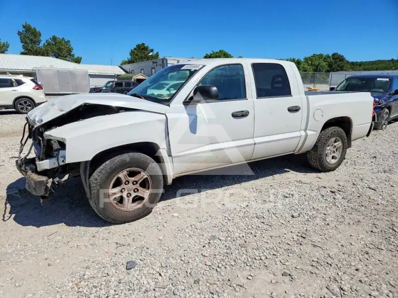 2006 Dodge DAKOTA фото
