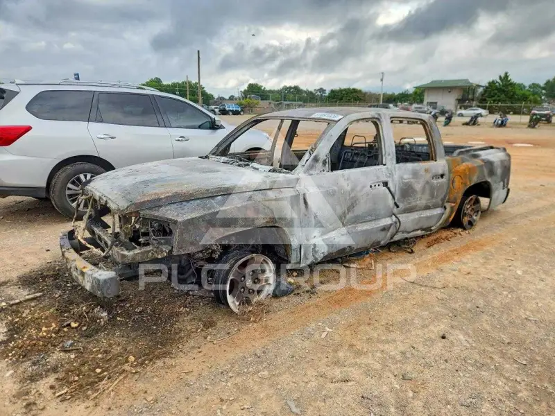 2006 Dodge DAKOTA фото