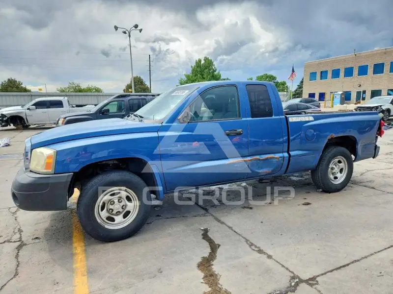 2006 Dodge DAKOTA photo