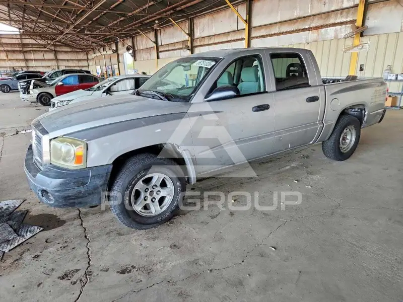 2006 Dodge DAKOTA фото