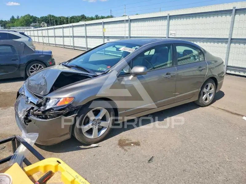 2006 Honda CIVIC фото