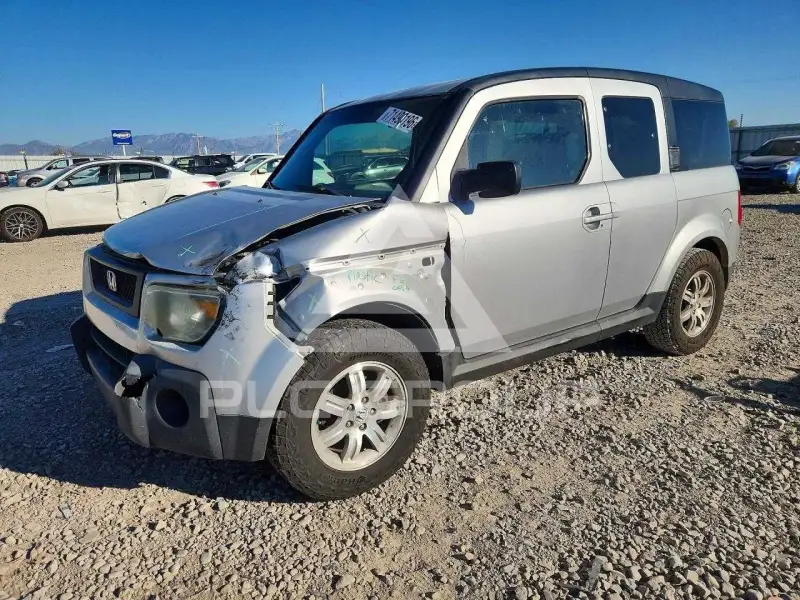 2006 Honda ELEMENT photo