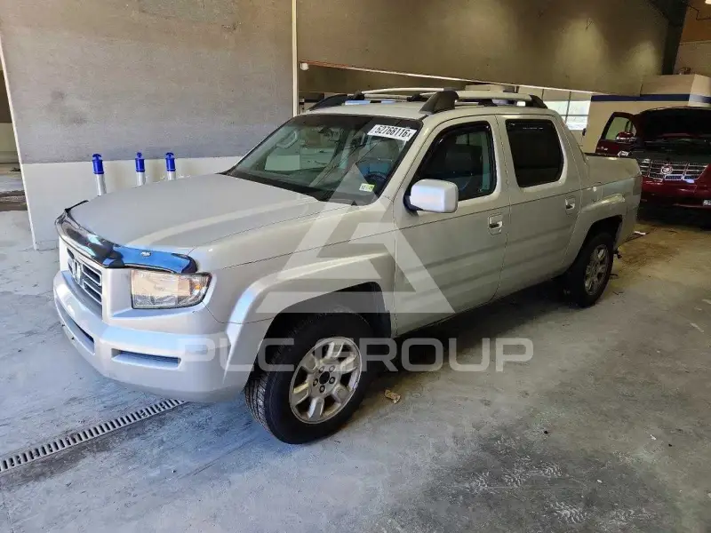 2006 Honda RIDGELINE photo