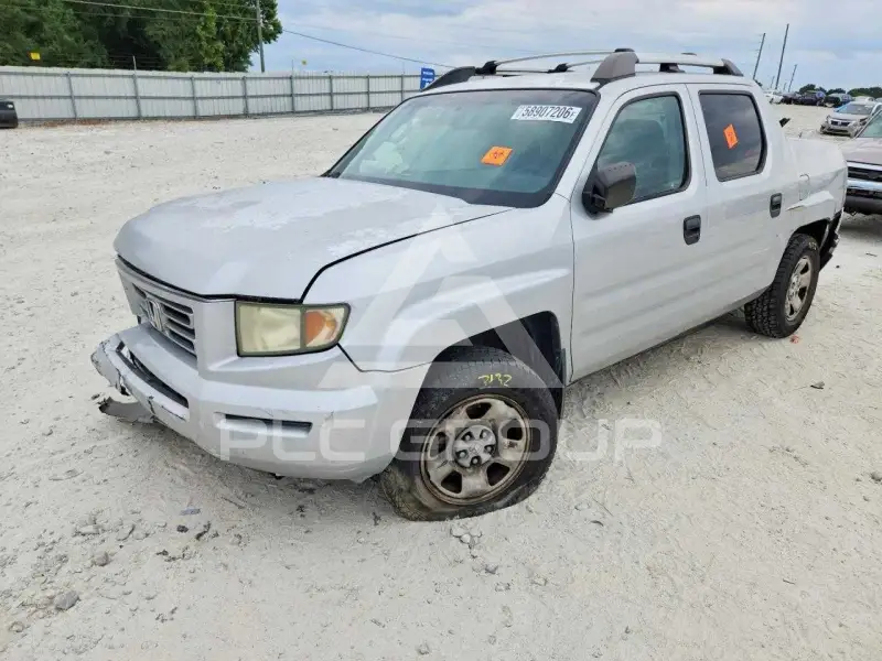 2006 Honda RIDGELINE photo