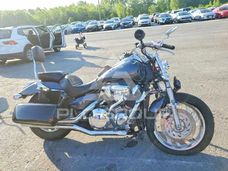 2006 Honda VTX photo