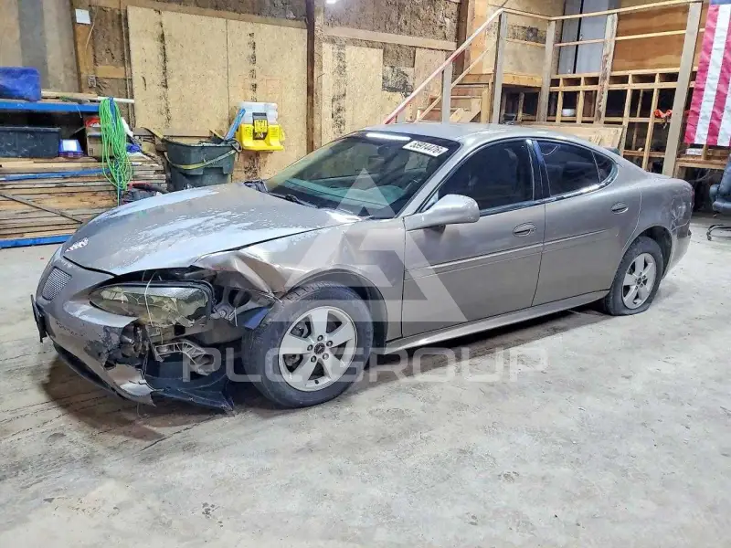 2006 Pontiac GRAND PRIX photo