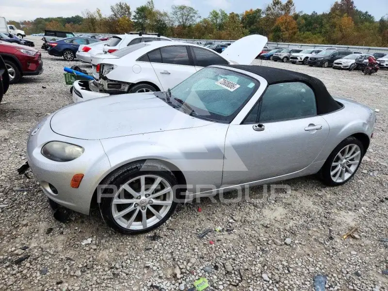 2006 Mazda MX-5 photo