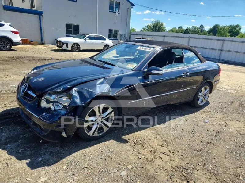 2006 Mercedes Benz CLK фото