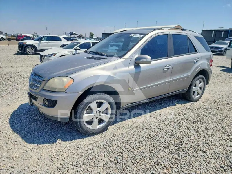 2006 Mercedes Benz ML-Class photo