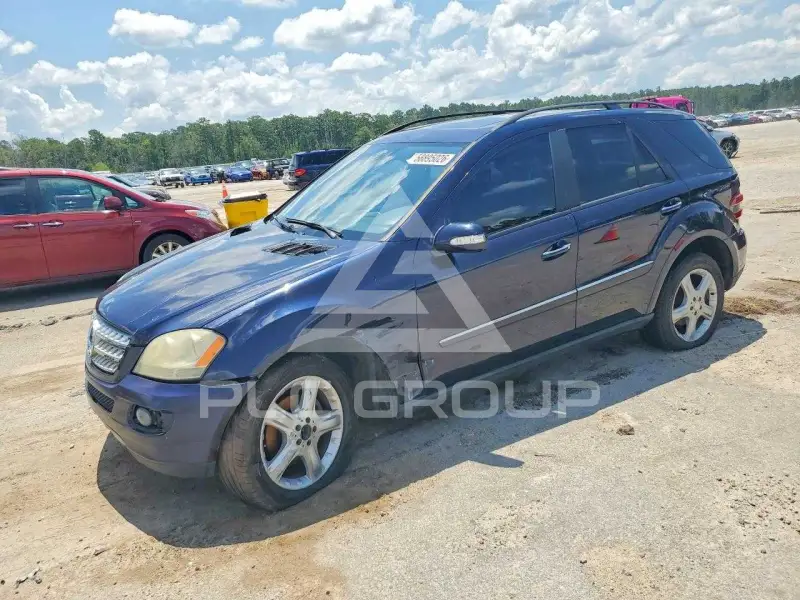 2006 Mercedes Benz ML-Class photo