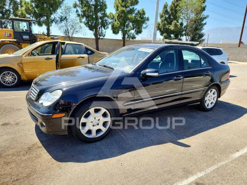2006 Mercedes Benz C-Class photo