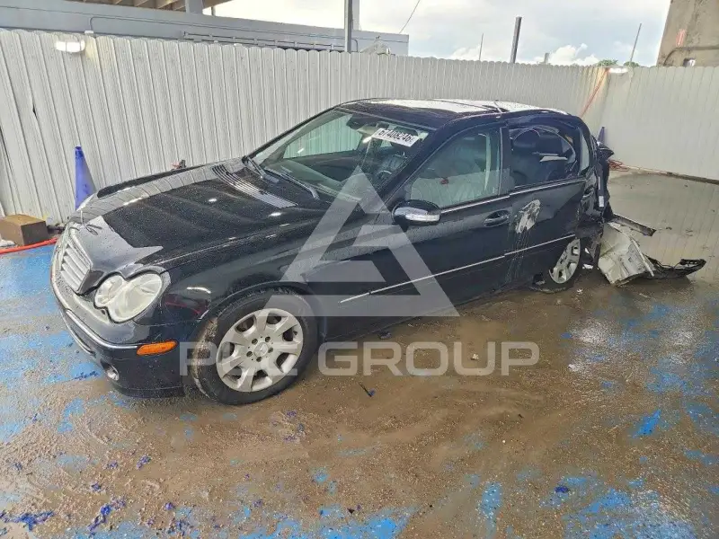 2006 Mercedes Benz C-Class фото