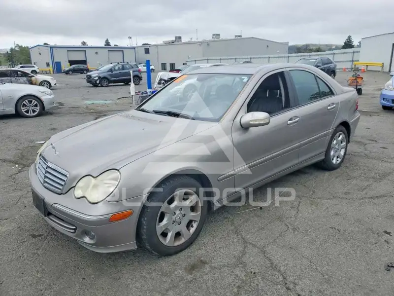 2006 Mercedes Benz C-Class фото