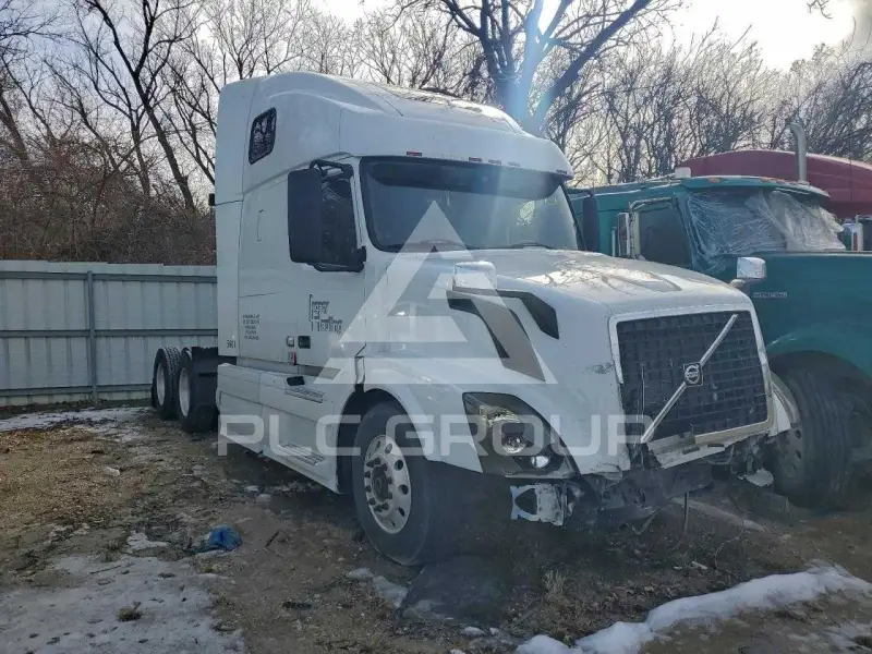 2006 Volvo VNL photo