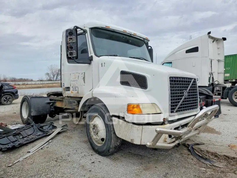 2006 Volvo VNL фото