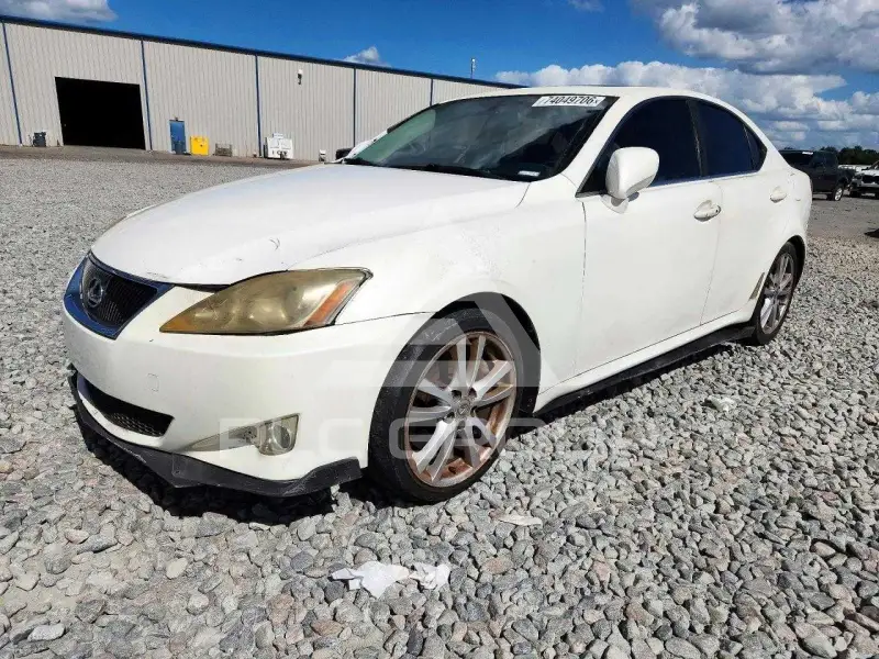 2006 Lexus IS photo