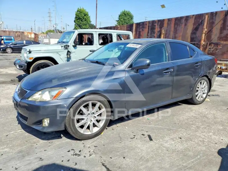 2006 Lexus IS photo
