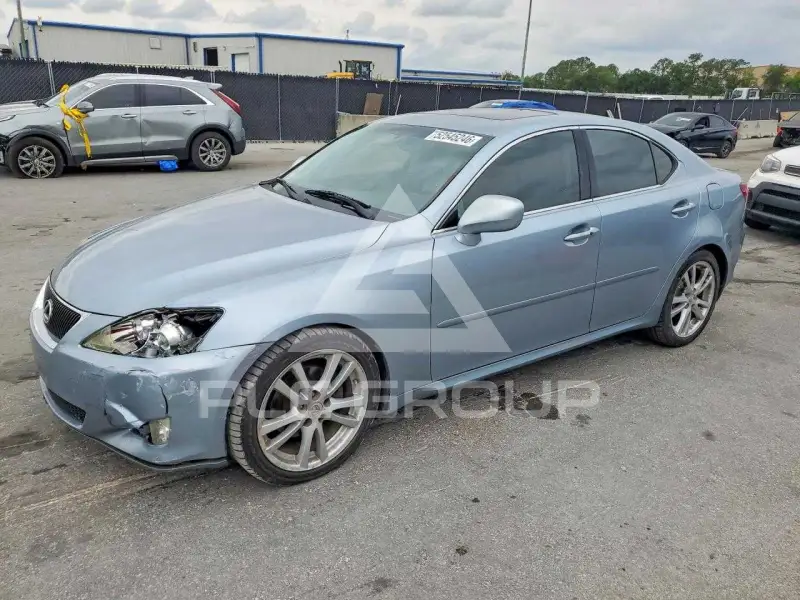 2006 Lexus IS photo