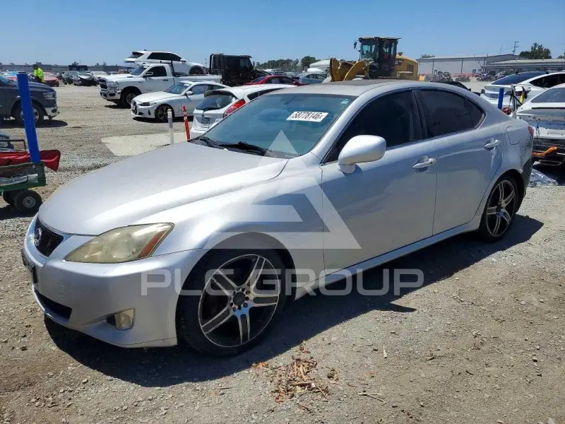 2006 Lexus IS photo