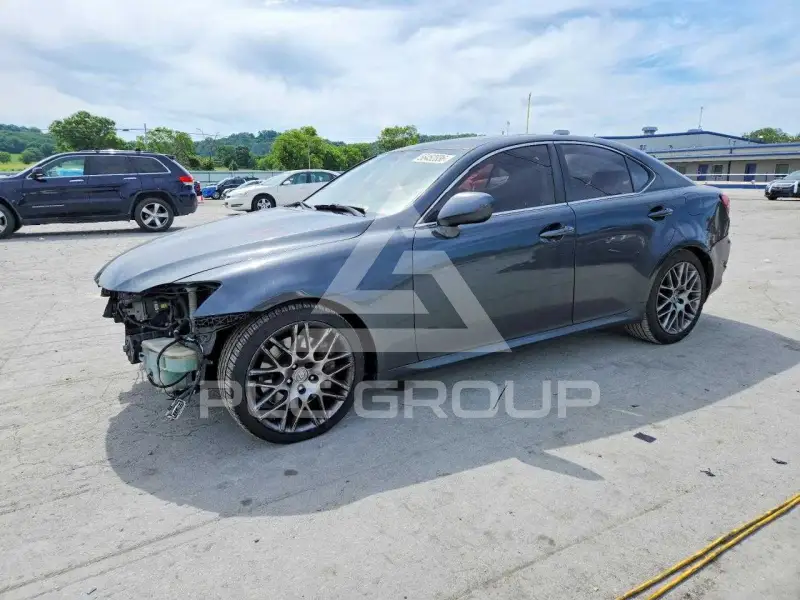 2006 Lexus IS photo