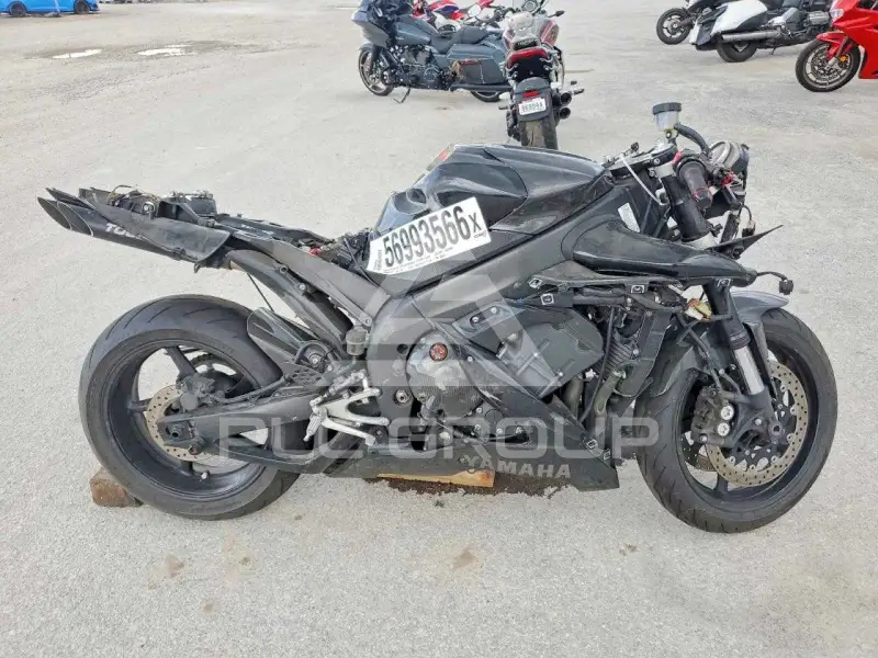 2006 Yamaha YZF1000 фото