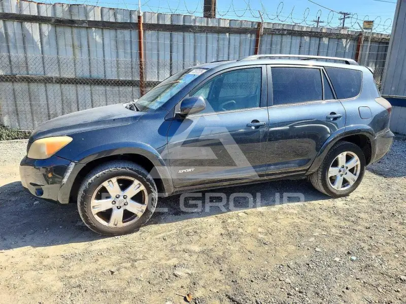 2006 Toyota RAV4 фото