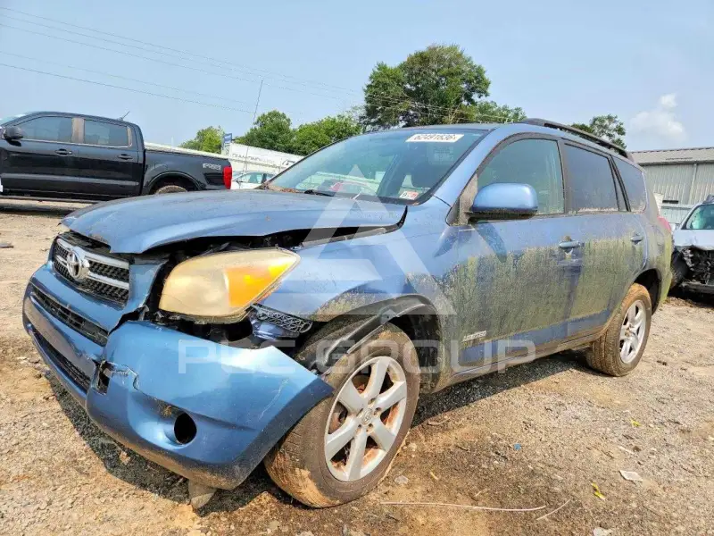 2006 Toyota RAV4 photo