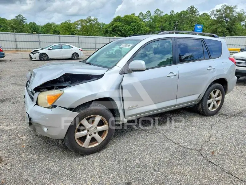 2006 Toyota RAV4 photo