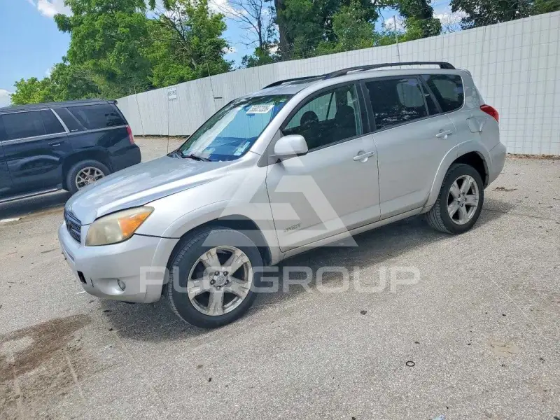 2006 Toyota RAV4 фото