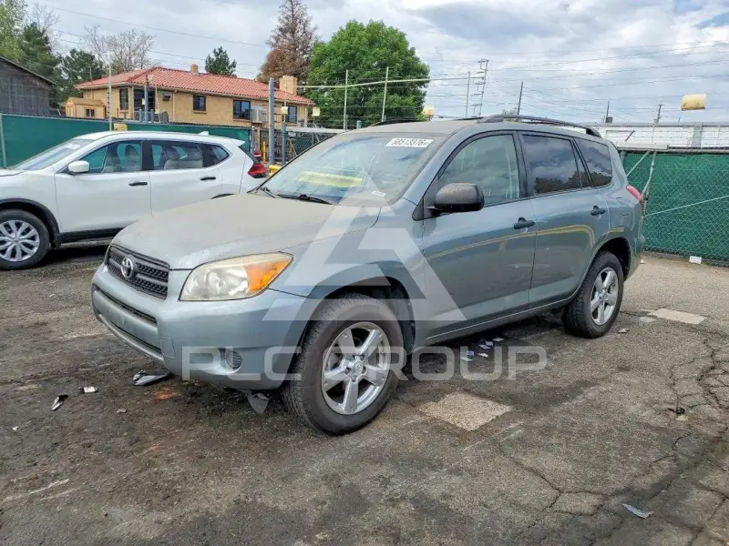 2006 Toyota RAV4 photo