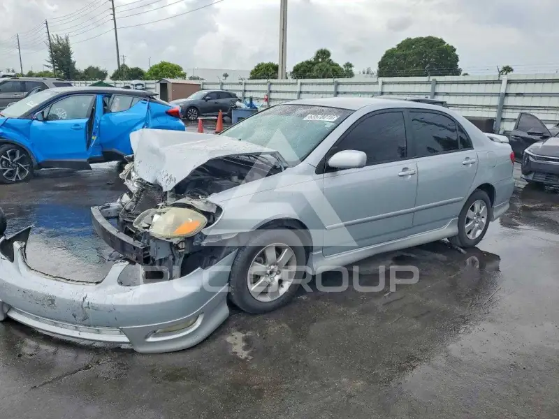 2006 Toyota COROLLA фото
