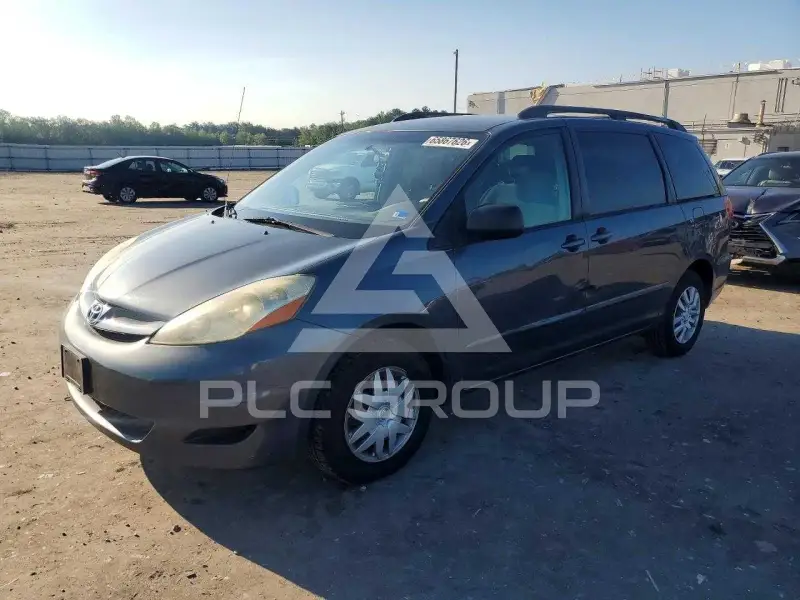 2006 Toyota SIENNA photo
