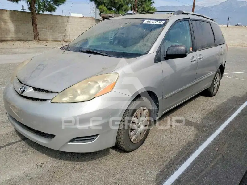 2006 Toyota SIENNA фото