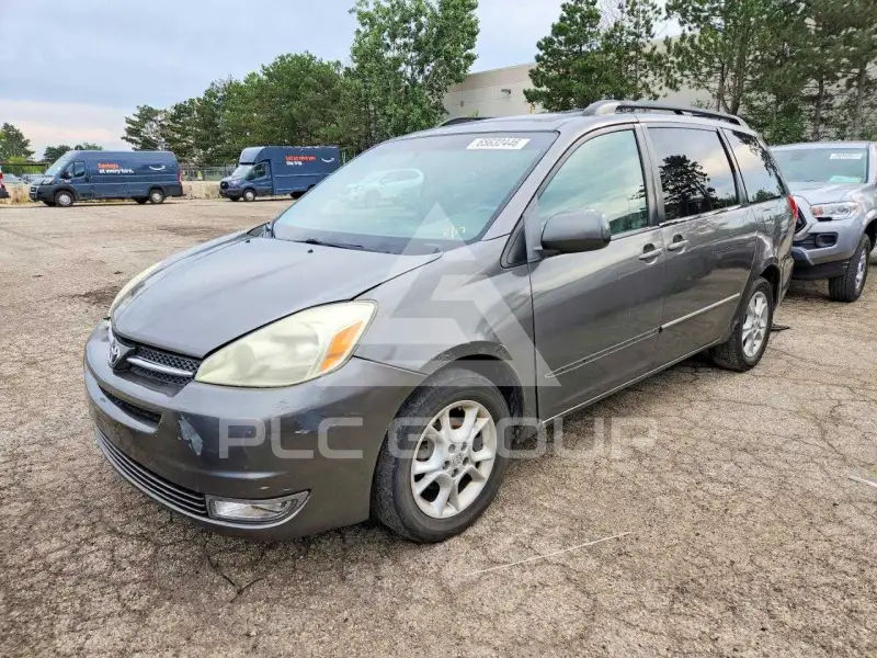 2006 Toyota SIENNA photo