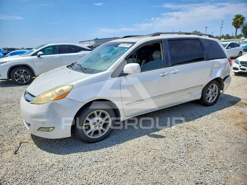2006 Toyota SIENNA photo