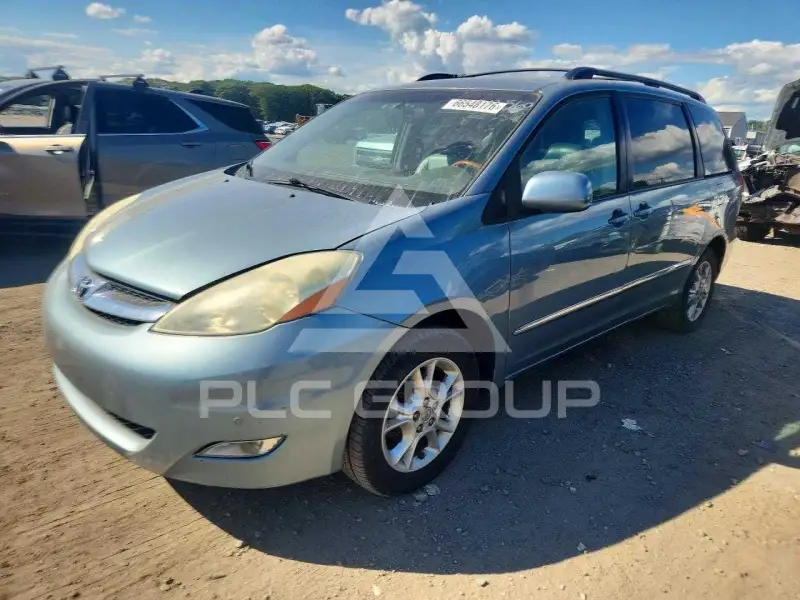 2006 Toyota SIENNA photo