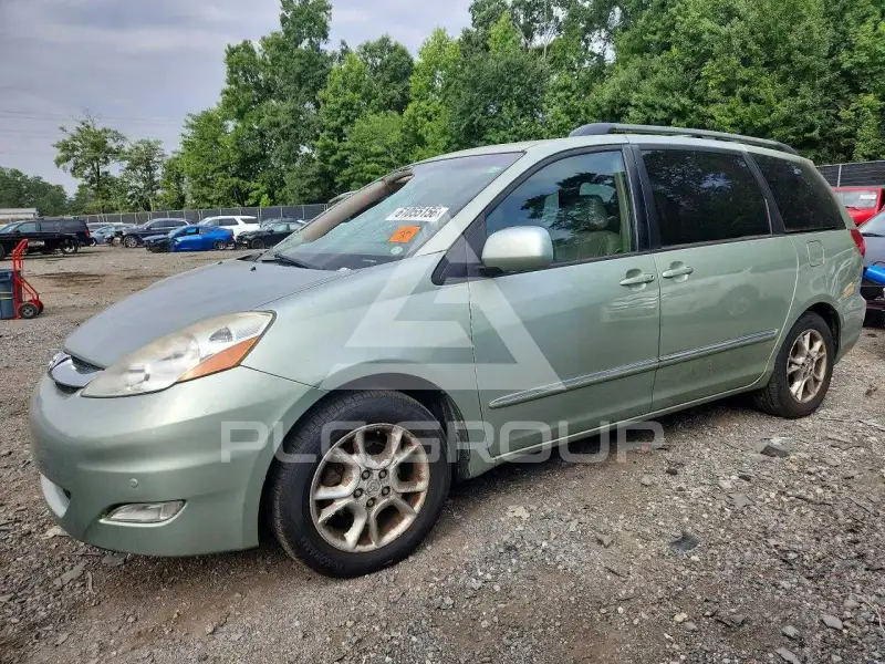 2006 Toyota SIENNA фото