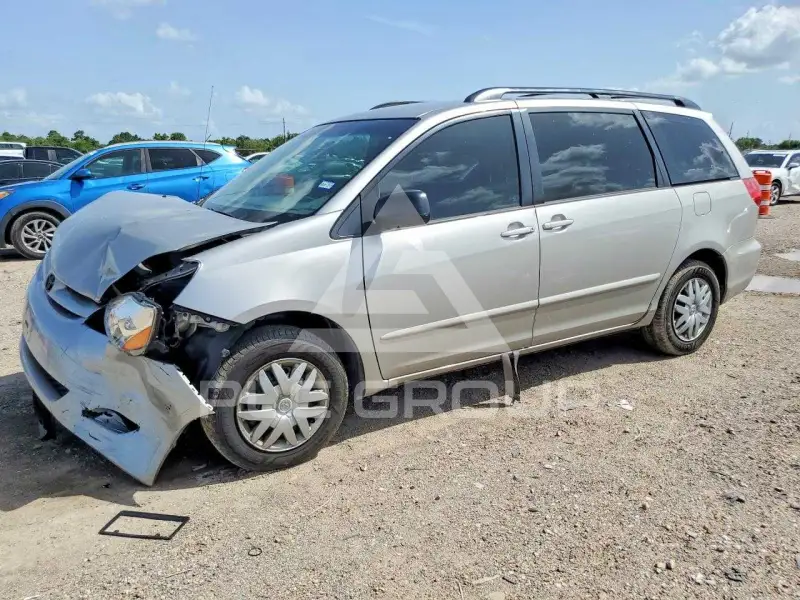 2006 Toyota SIENNA photo