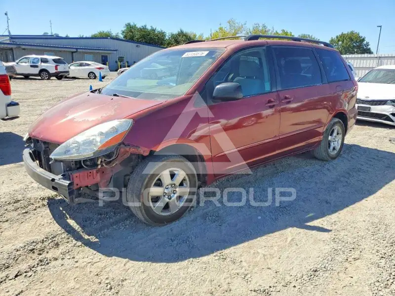 2006 Toyota SIENNA photo