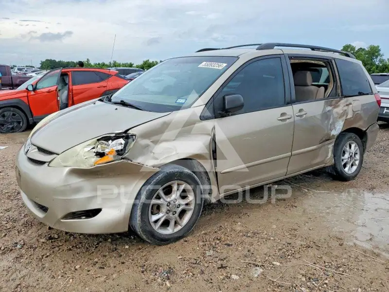 2006 Toyota SIENNA photo