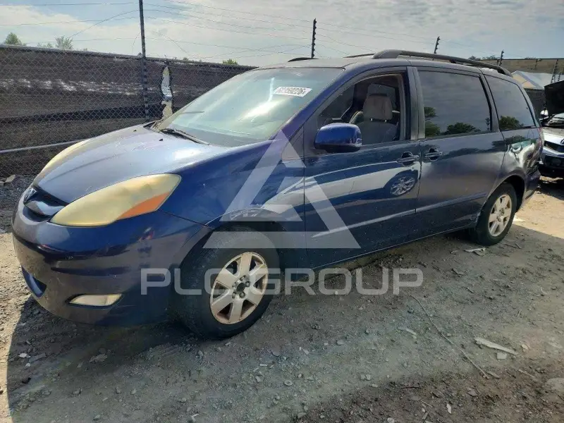 2006 Toyota SIENNA photo
