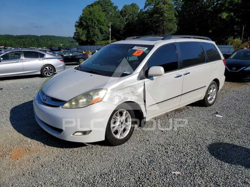 2006 Toyota SIENNA фото