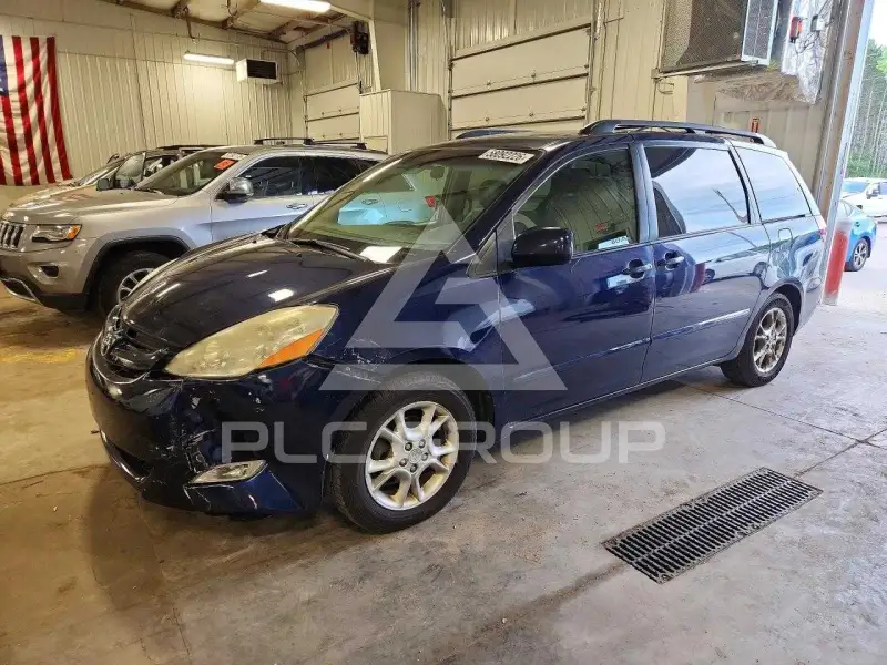 2006 Toyota SIENNA photo