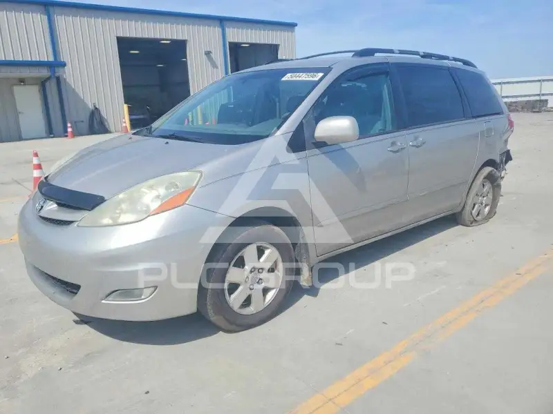 2006 Toyota SIENNA фото