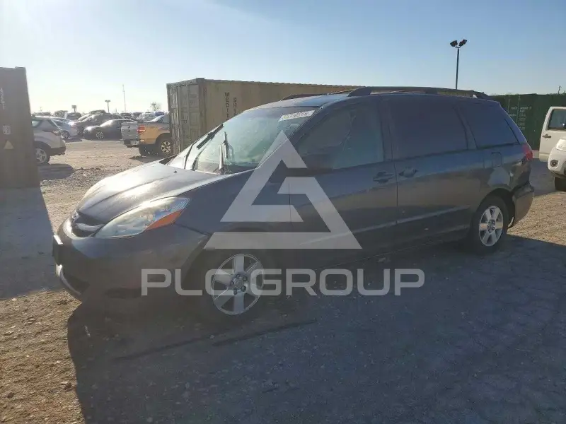 2006 Toyota SIENNA фото