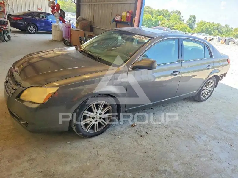 2006 Toyota AVALON фото