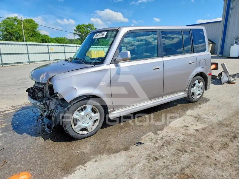 2006 Toyota SCION photo