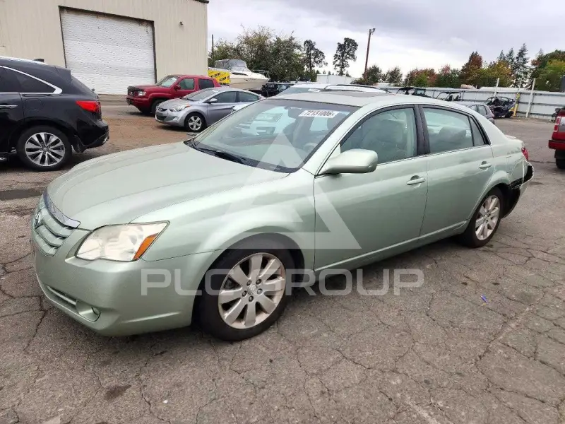 2006 Toyota AVALON photo